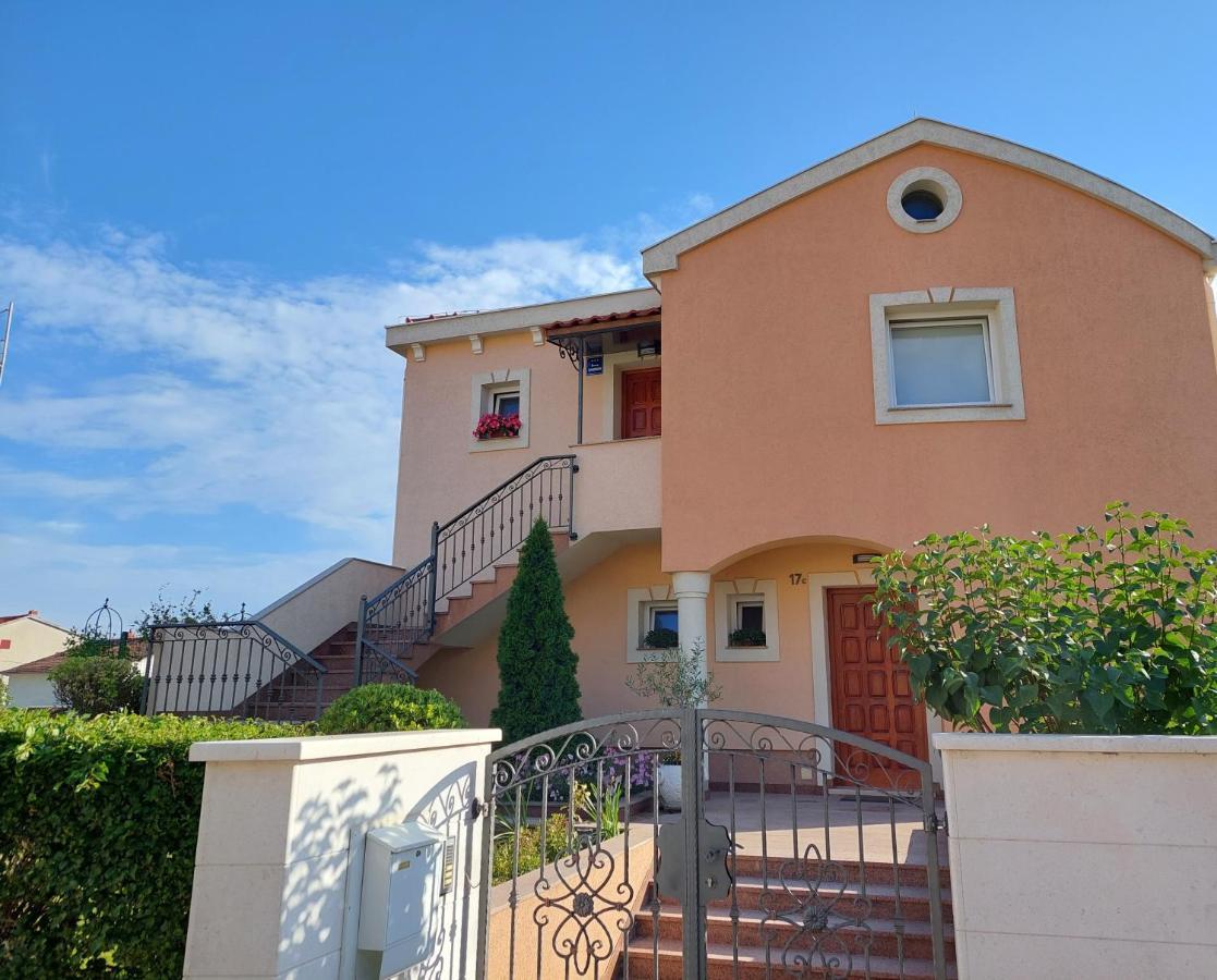 Apartment Polic Szybenik Zewnętrze zdjęcie