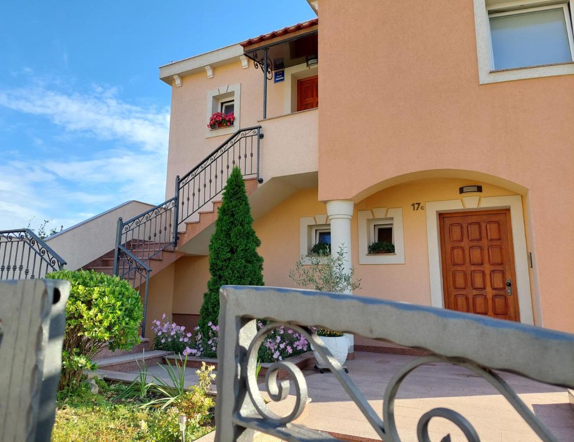 Apartment Polic Szybenik Zewnętrze zdjęcie