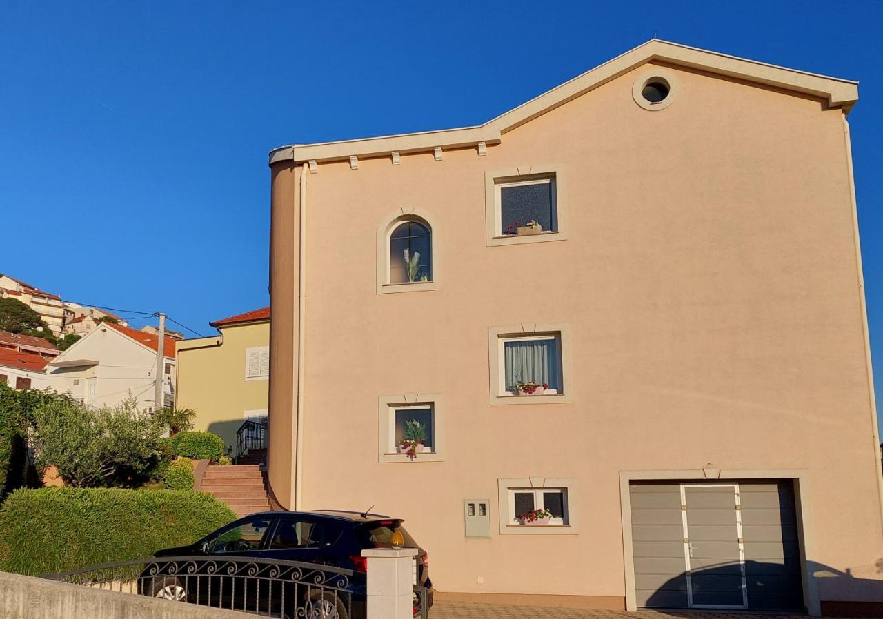 Apartment Polic Szybenik Zewnętrze zdjęcie