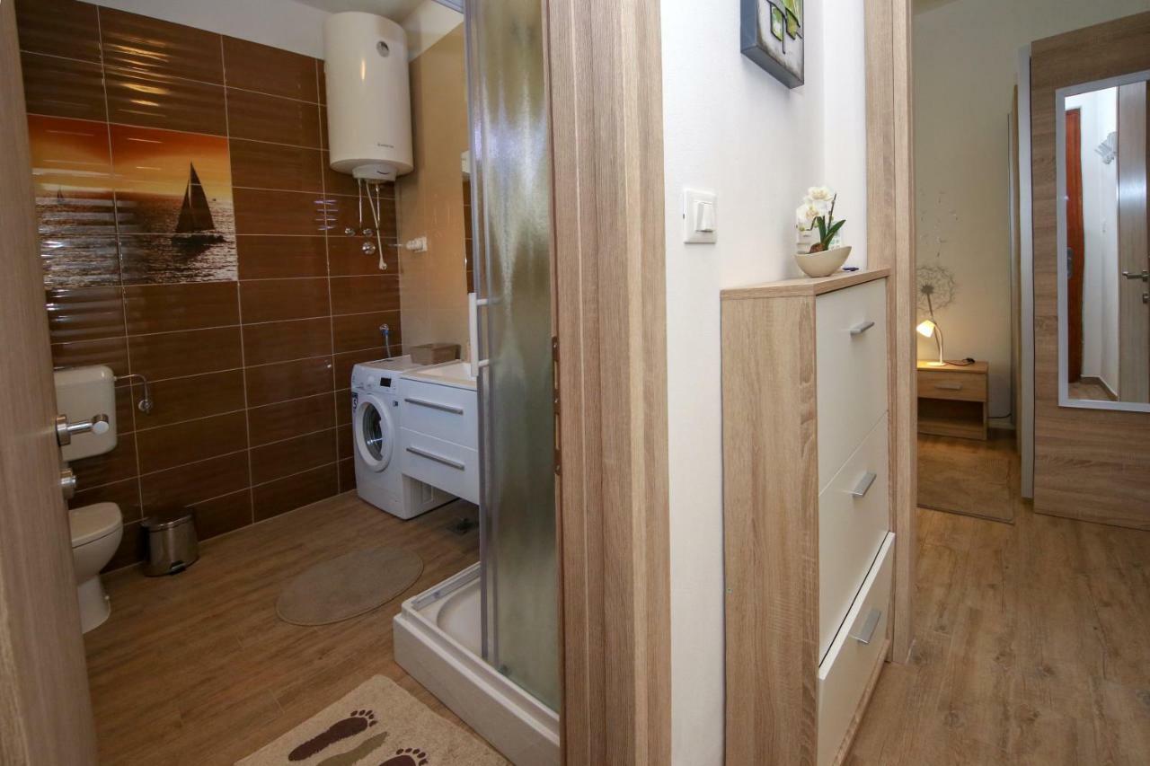 Apartment Polic Szybenik Zewnętrze zdjęcie