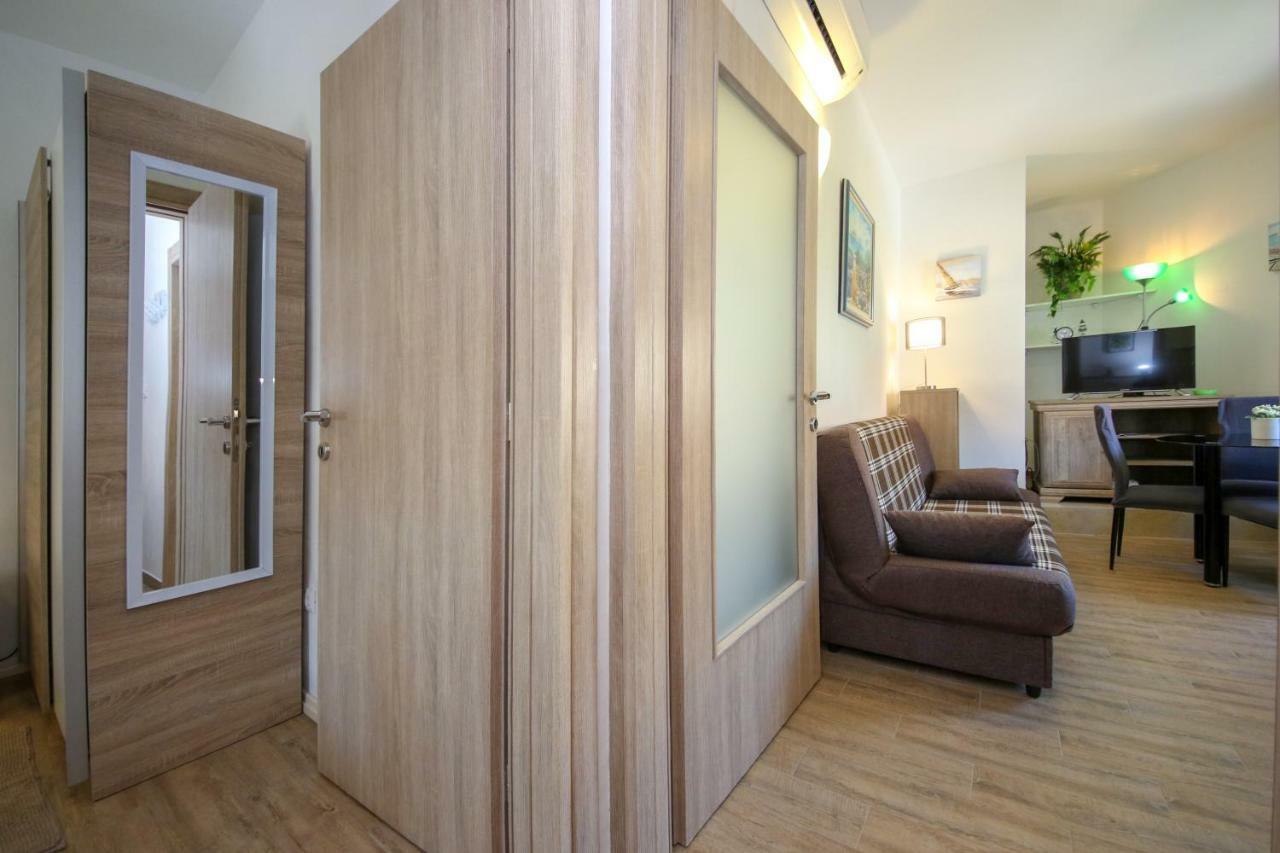 Apartment Polic Szybenik Zewnętrze zdjęcie